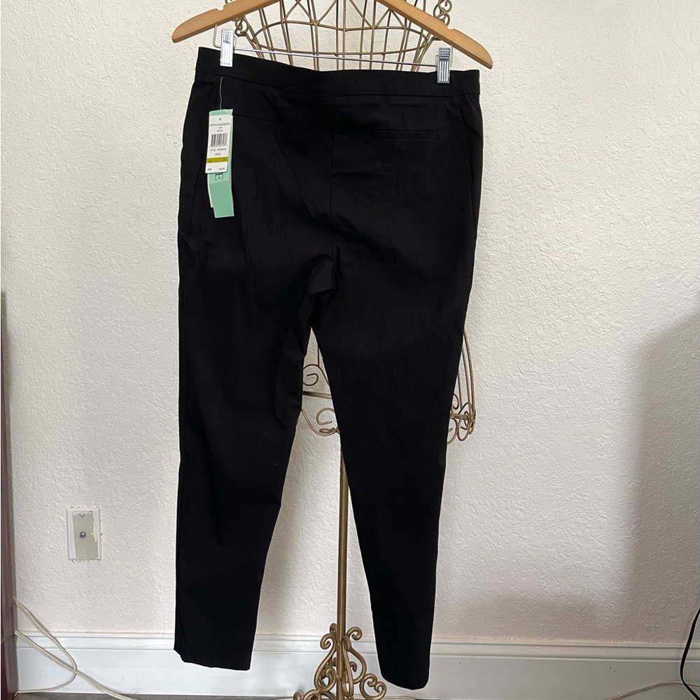 Black stretch pants 89 & MADISON , size 14P NWT